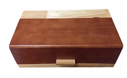 Ψωμιέρα ξύλινη με καπάκι τετράγωνη καφέ-φυσική 29x21x13εκ