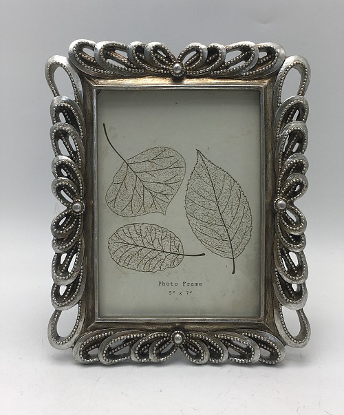 Κορνίζα Polyresin Ασημί 20932-57-AS  13×18εκ