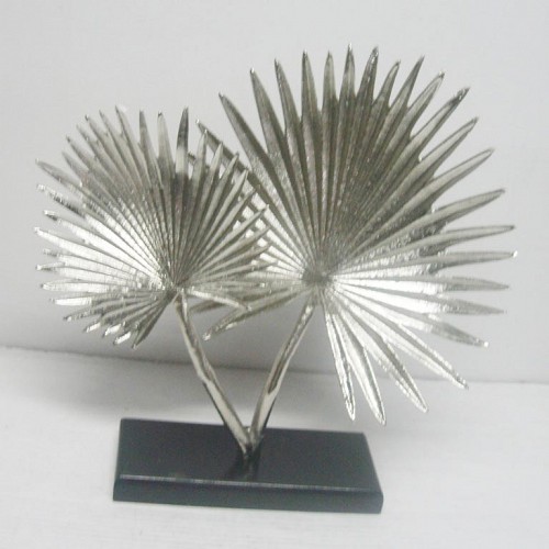 Eπιτραπέζιο Διακοσμητικό Μεταλλικό Ασημί Φύλλα σε Ξύλινη Βάση 38x8x38cm