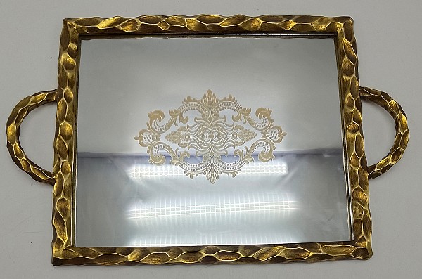 Δίσκος Με Καθρέφτη Πολυεστερικός Χρυσός Με Ανάγλυφα Σχέδια 40.5x3x25.5εκ.