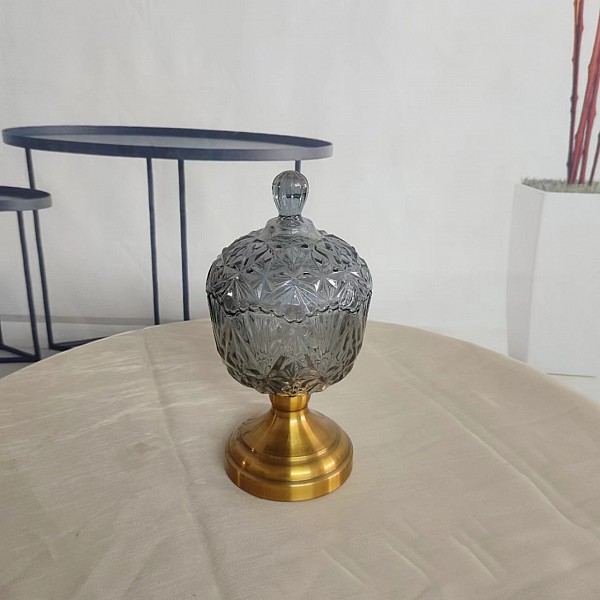 Διακοσμητική Γυάλινη Φοντανιέρα Με Γυάλινο Καπάκι Και Αντικέ Χρυσό Πόδι 28x14.5cm
