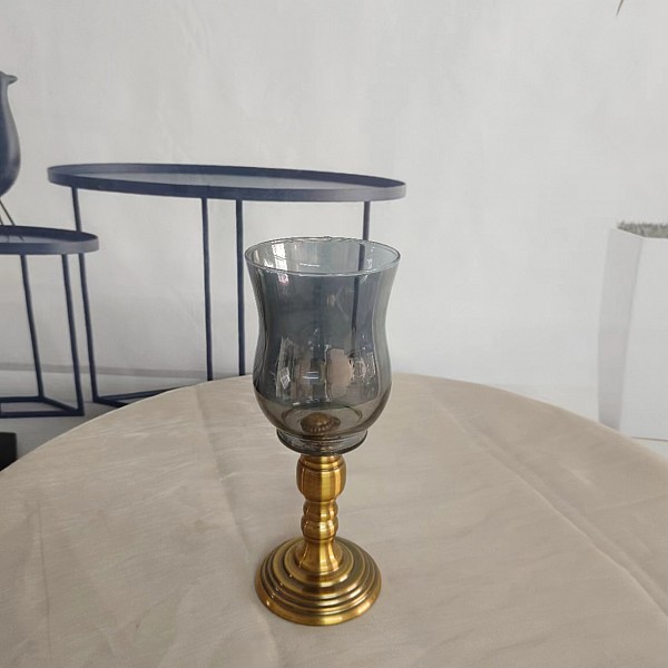 Γυάλινο  Κηροπήγιο Με Μεταλλική Χρυσή Αντικέ Βάση 26x10cm