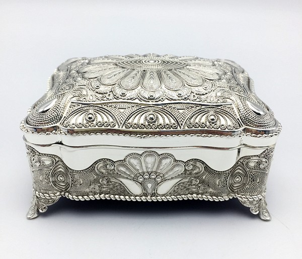 Μπιζουτιέρα Επάργυρη Ορθογώνια Λακαριστή 104HQ17962